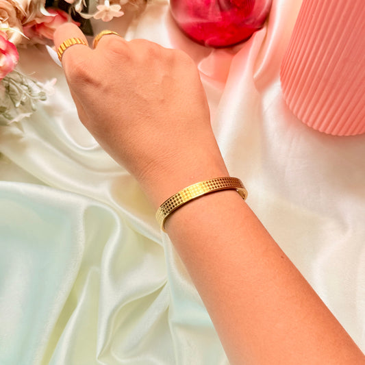 Self Texture Bracelet - For Women
