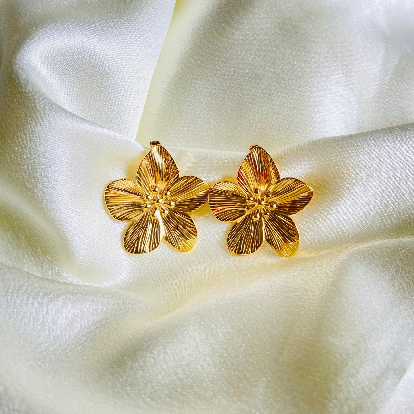 Rosie Earring