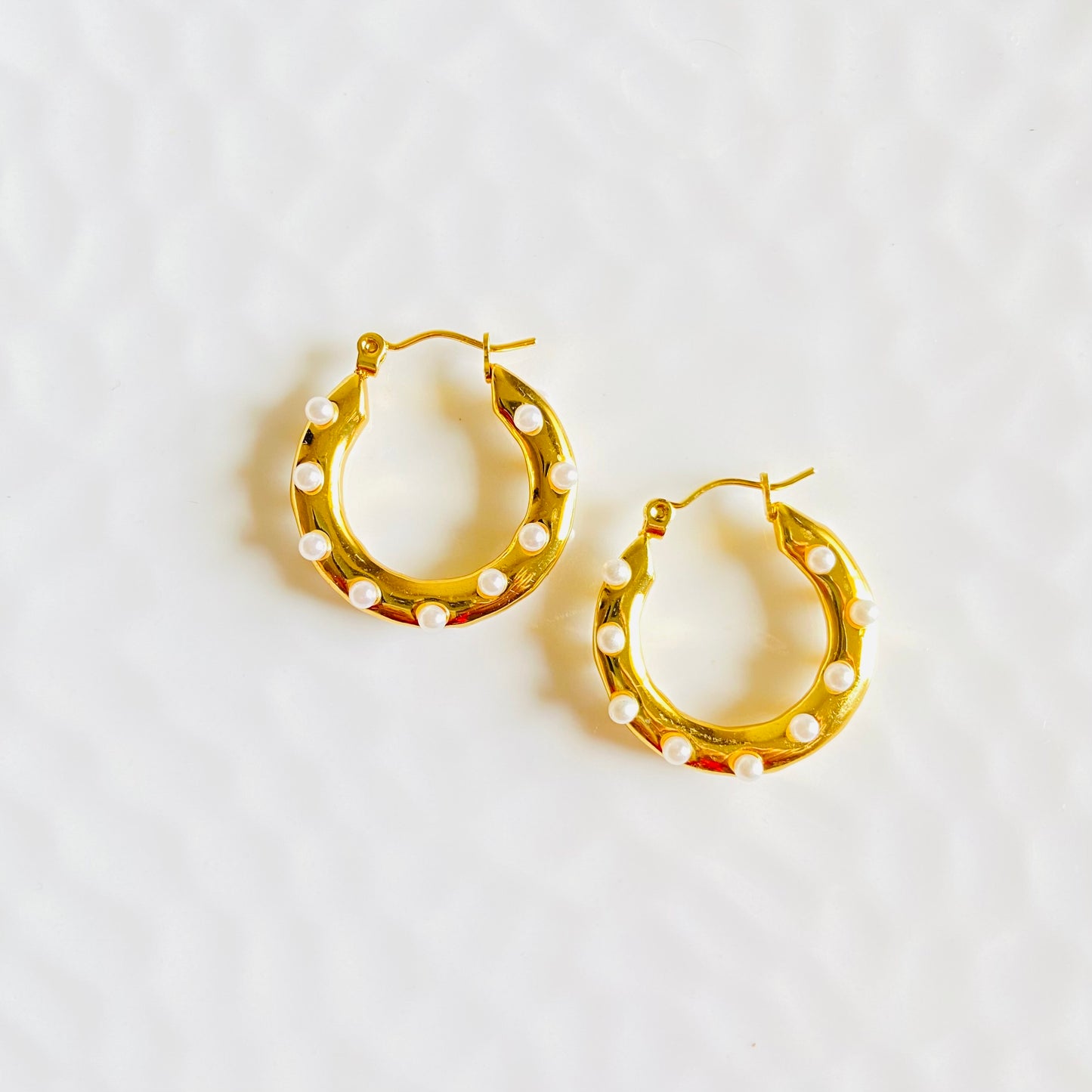 Mabel Hoops