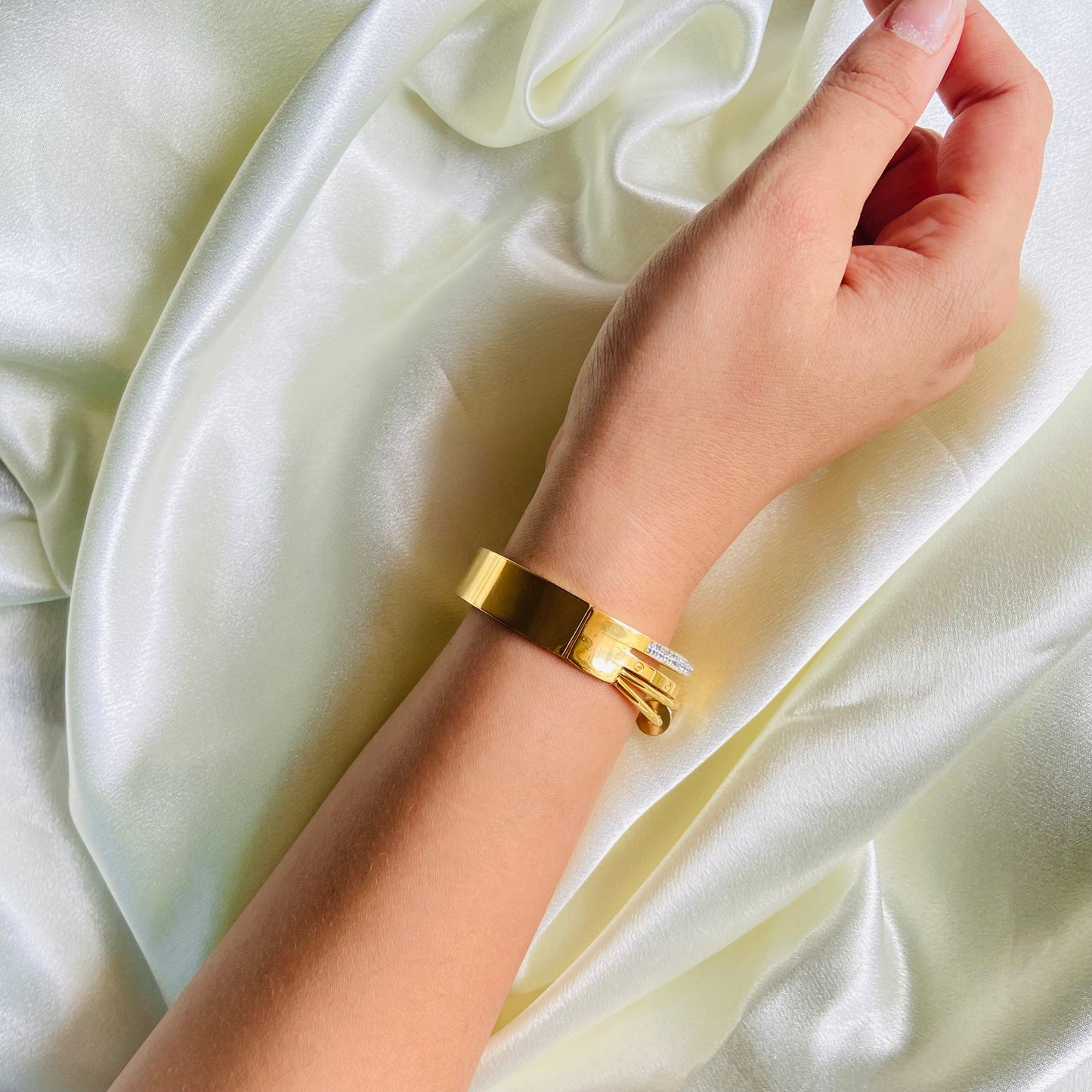 Diana Bracelet - For Women