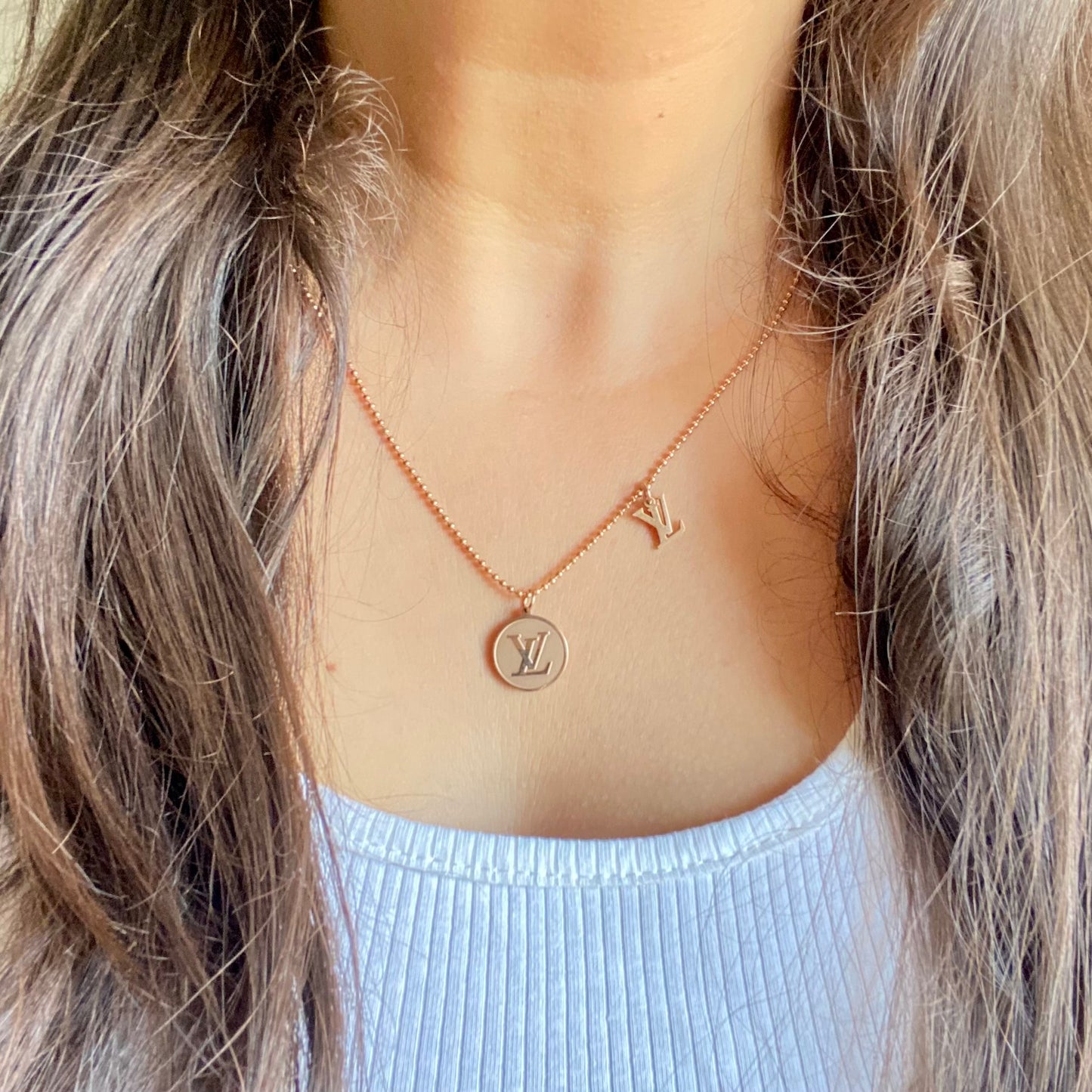L/V Necklace - For Women