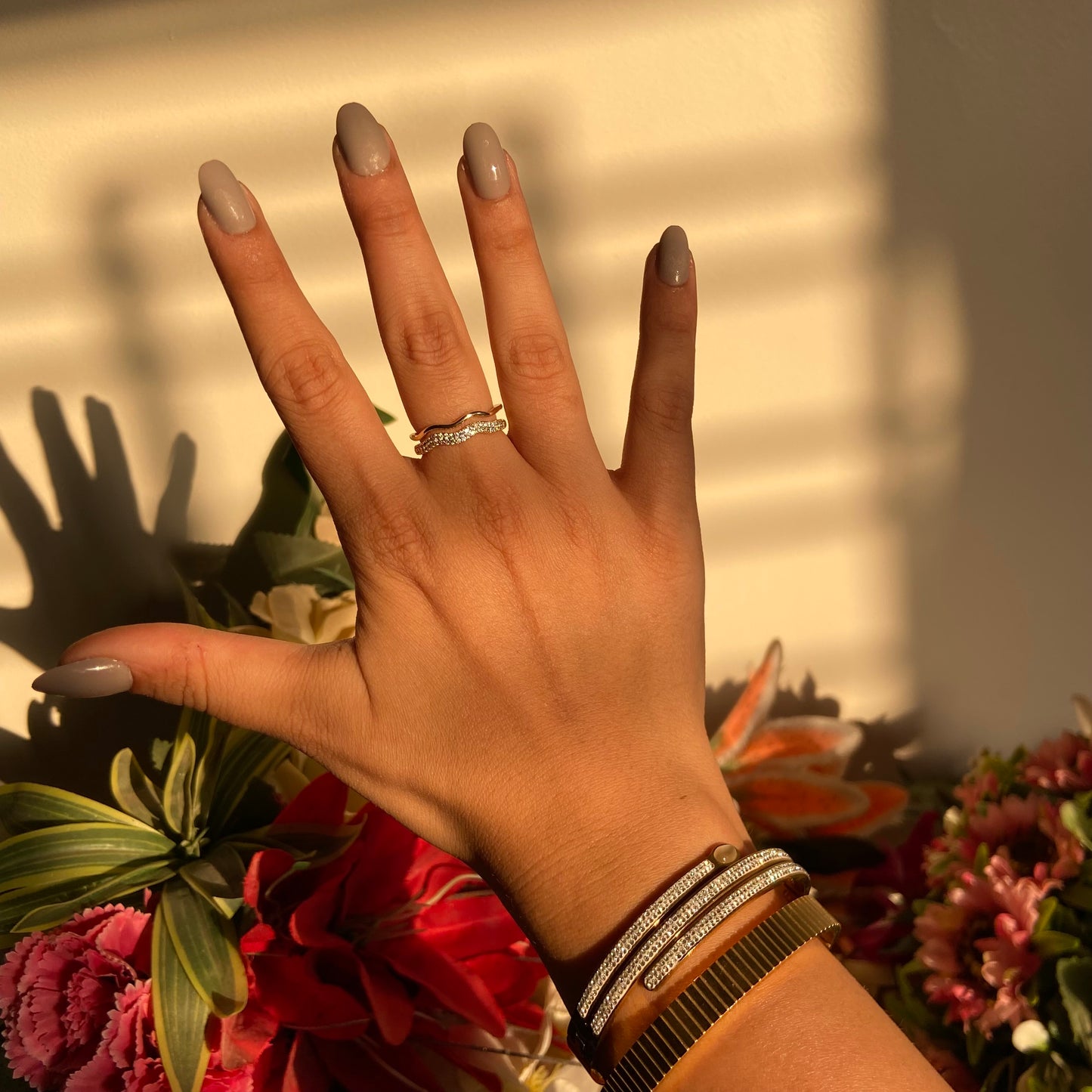 Zigzag Studded Ring - For Women