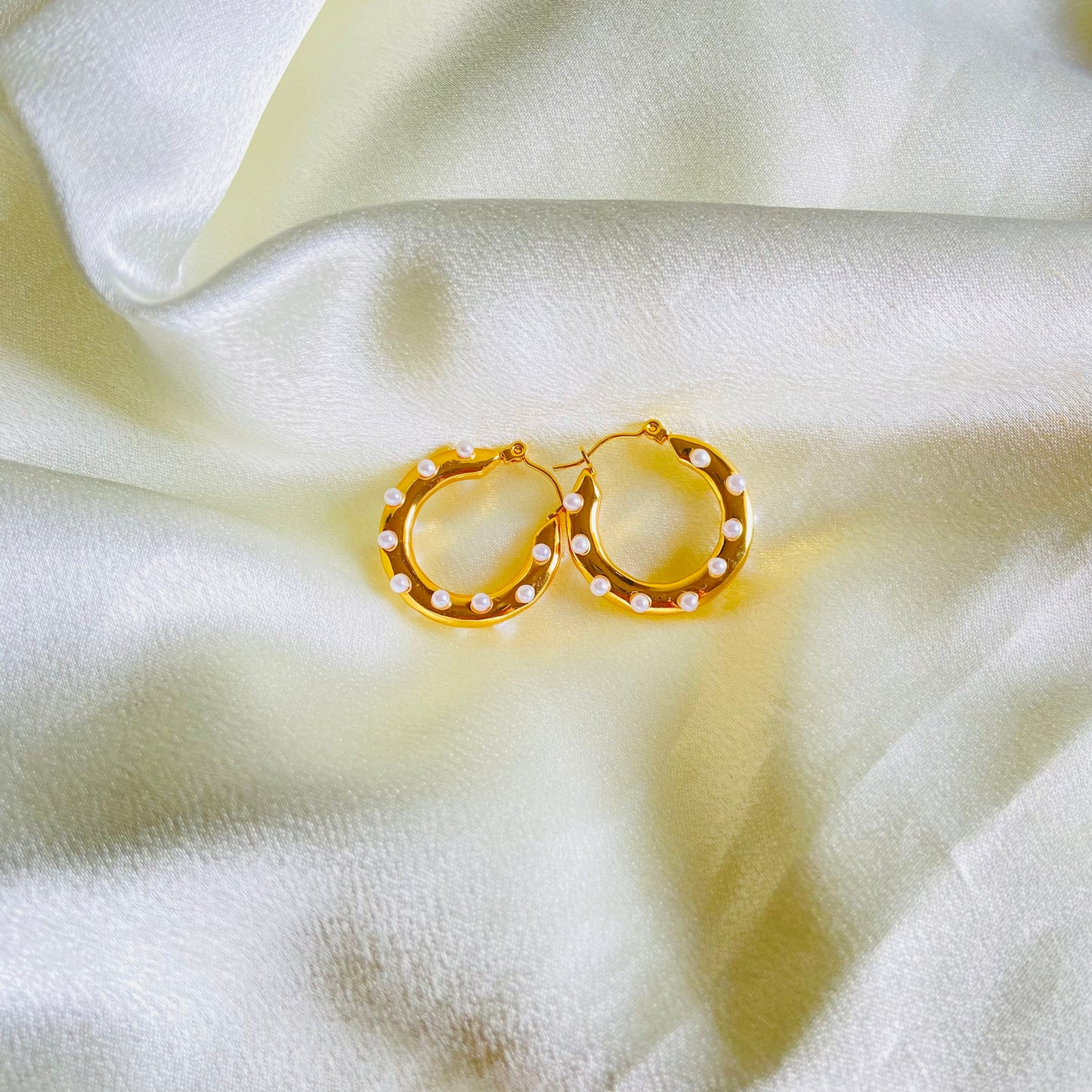 Mabel Hoops