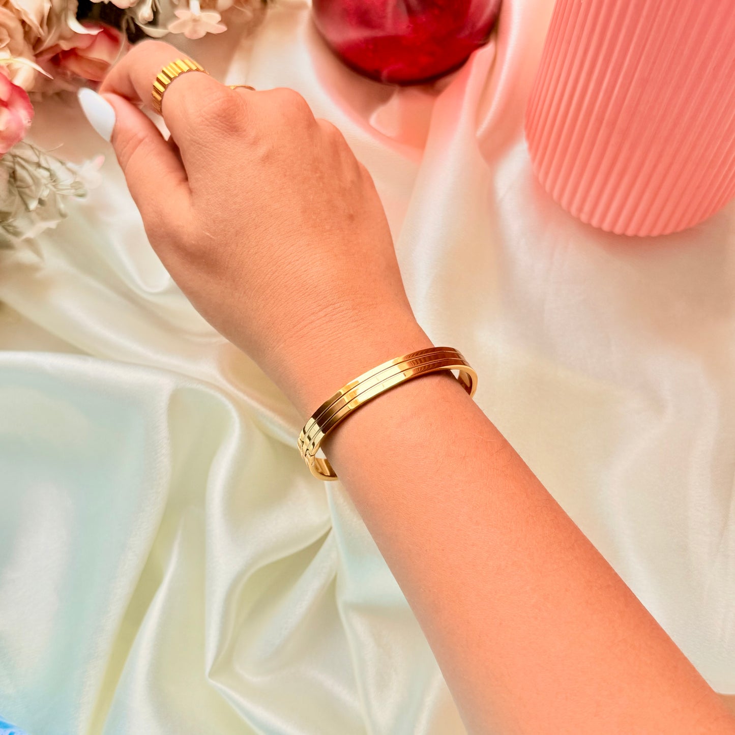 Classic Statement Bracelet - For Women