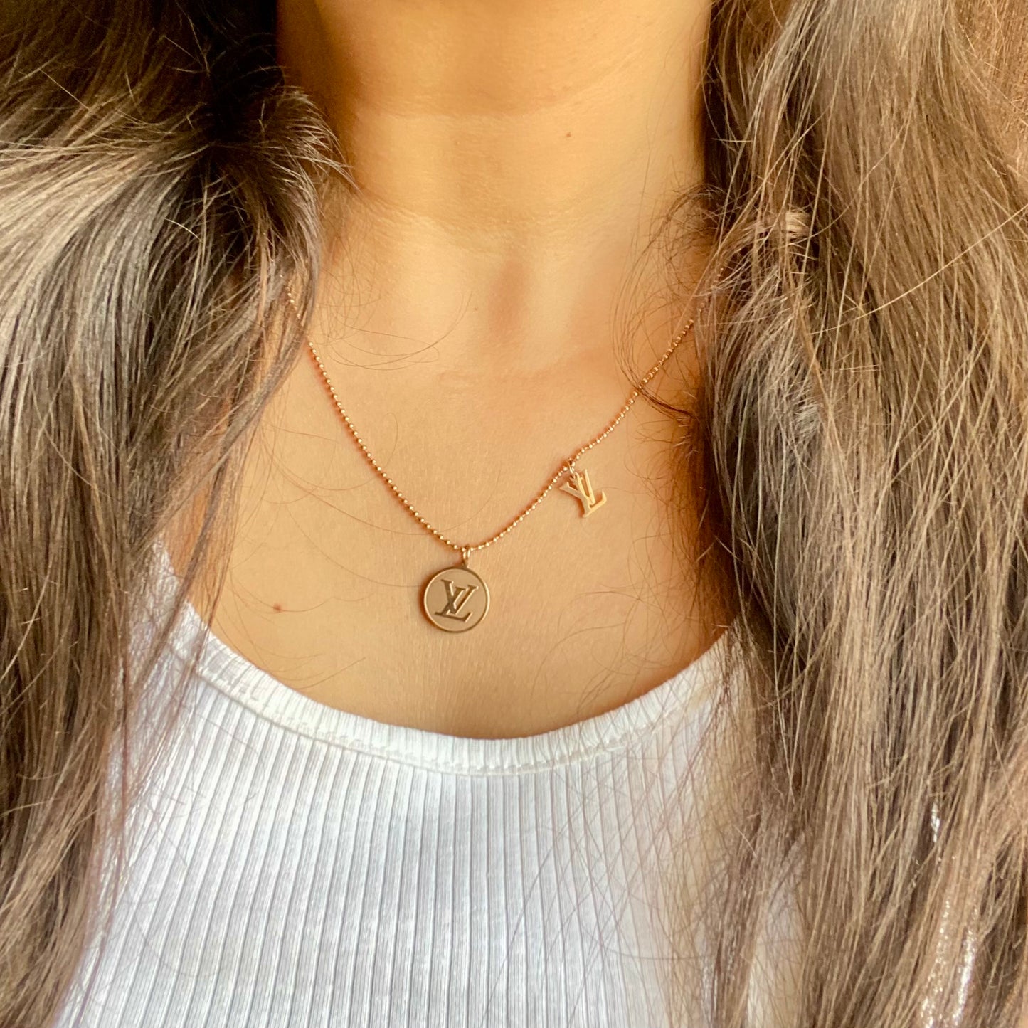 L/V Necklace - For Women