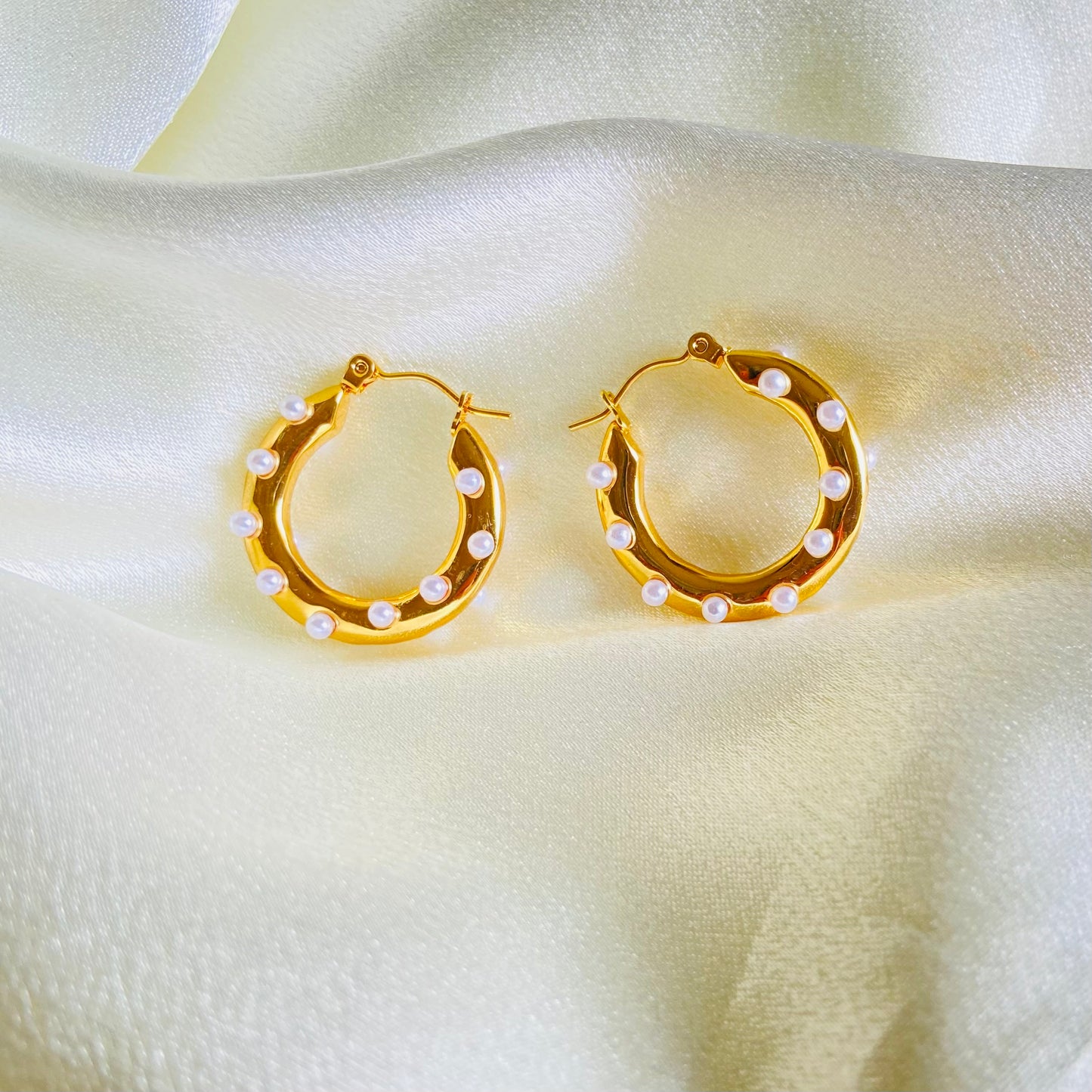 Mabel Hoops