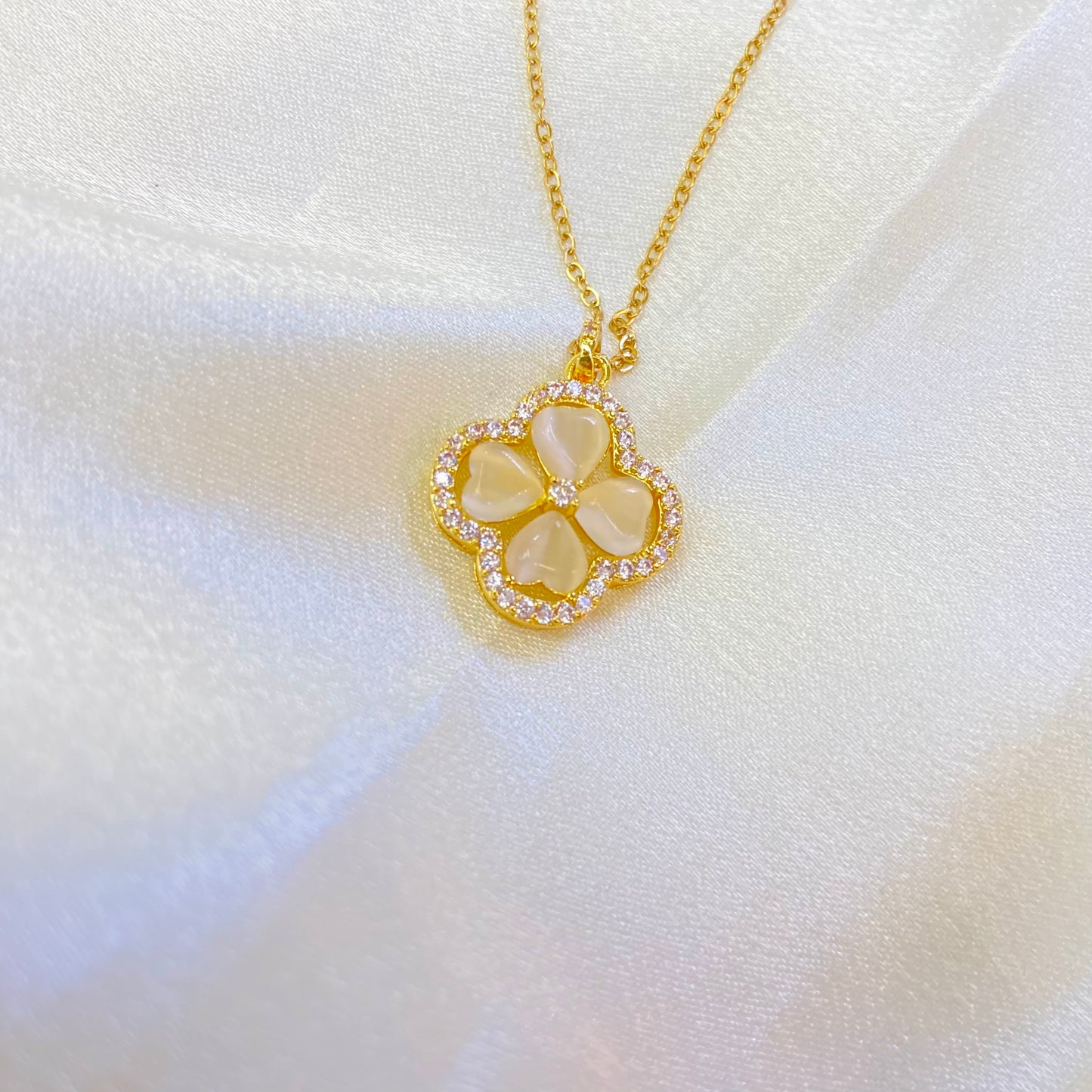 Flora Necklace - For Women