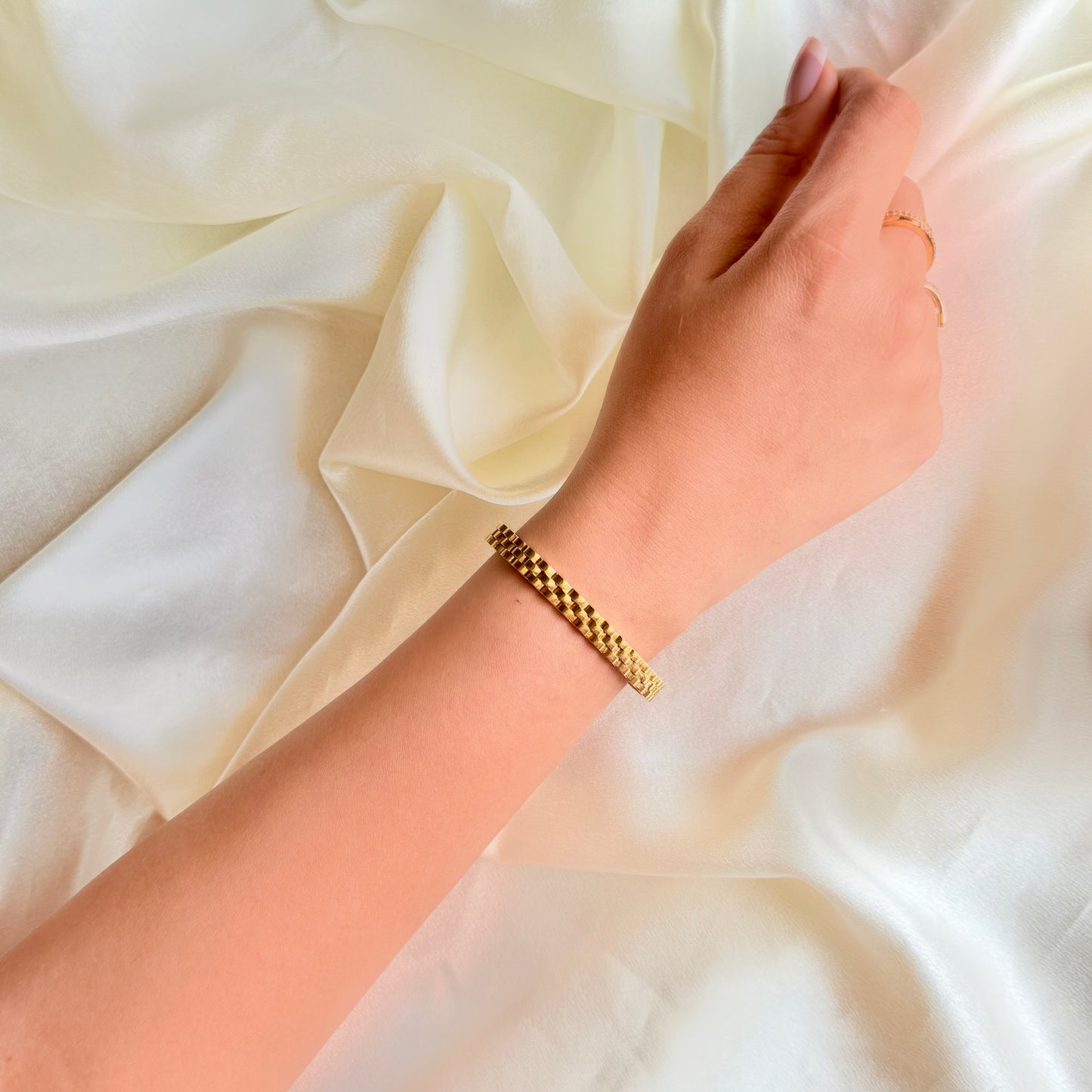 Textured Everyday Bracelet - For Women