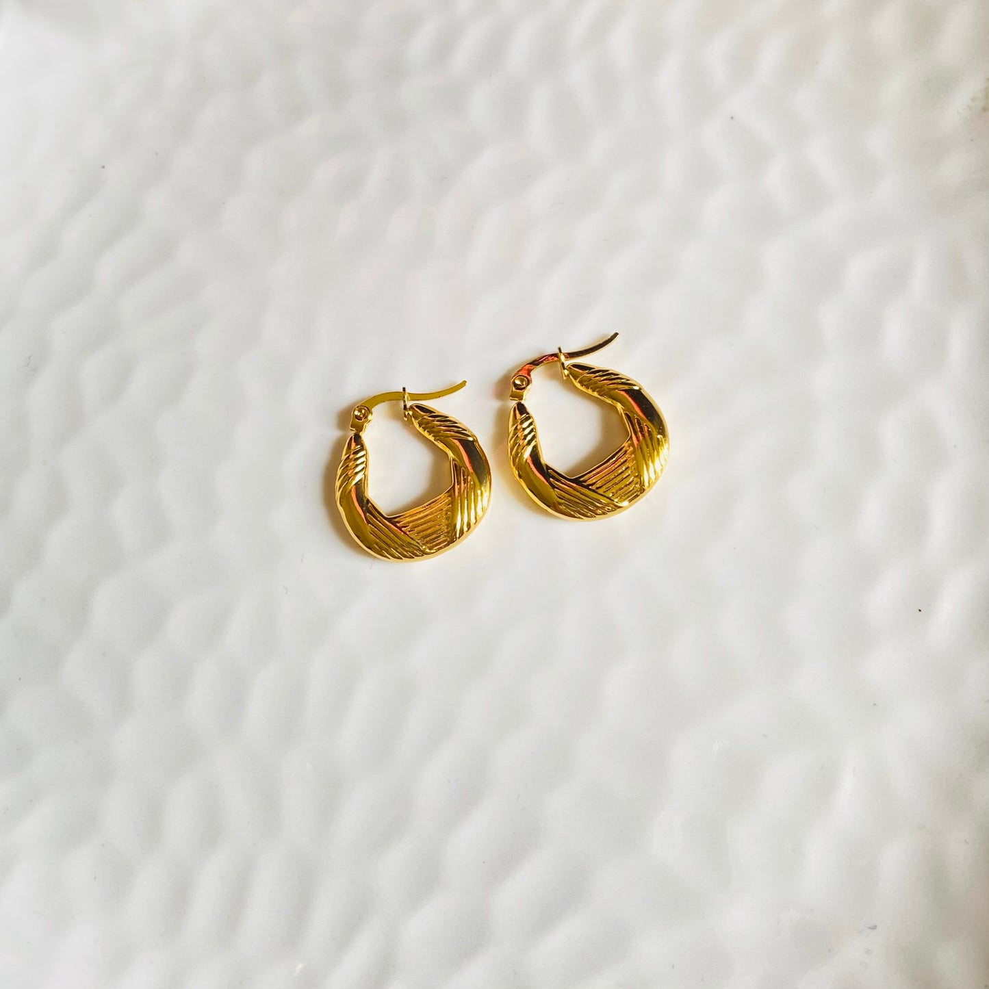 Nia Hoops