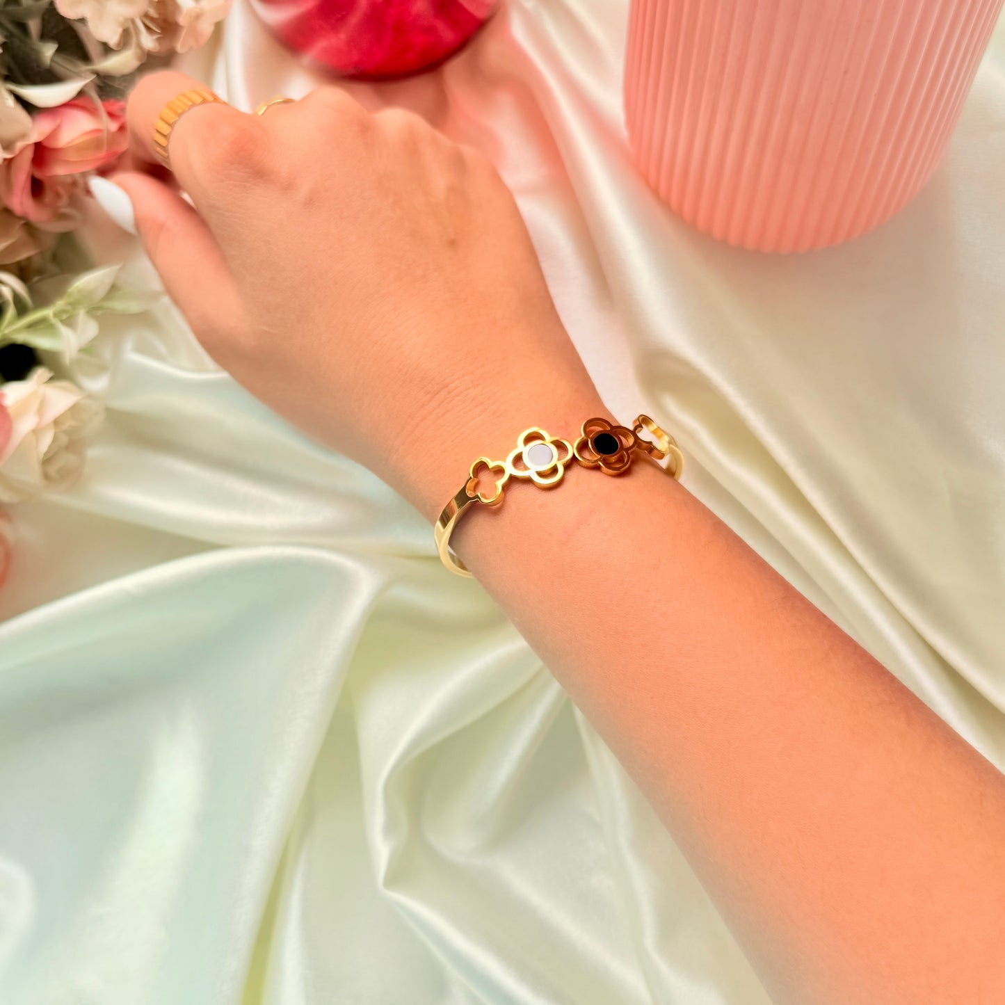 Daisy Bracelet - For Women