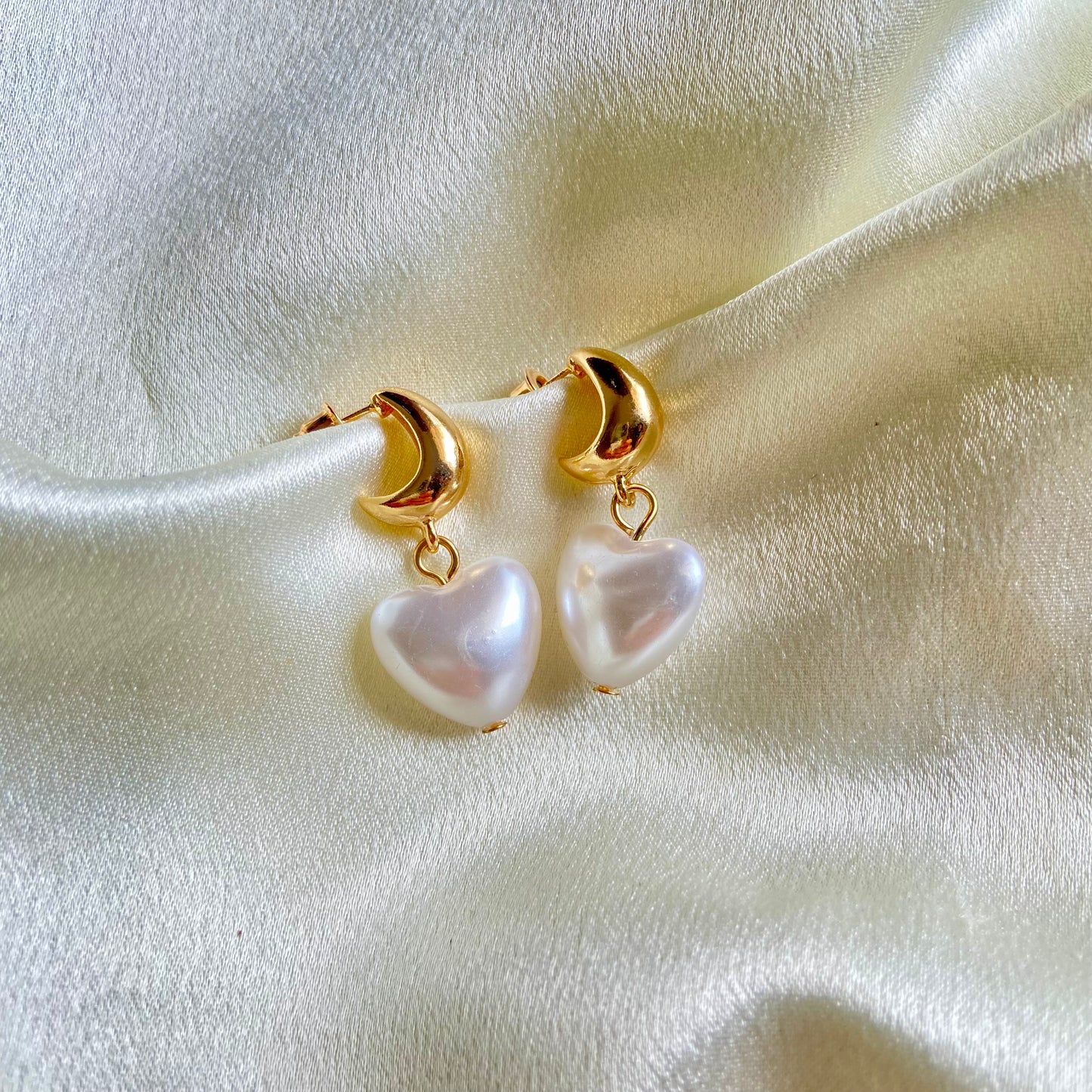 Pearl Heart Earrings
