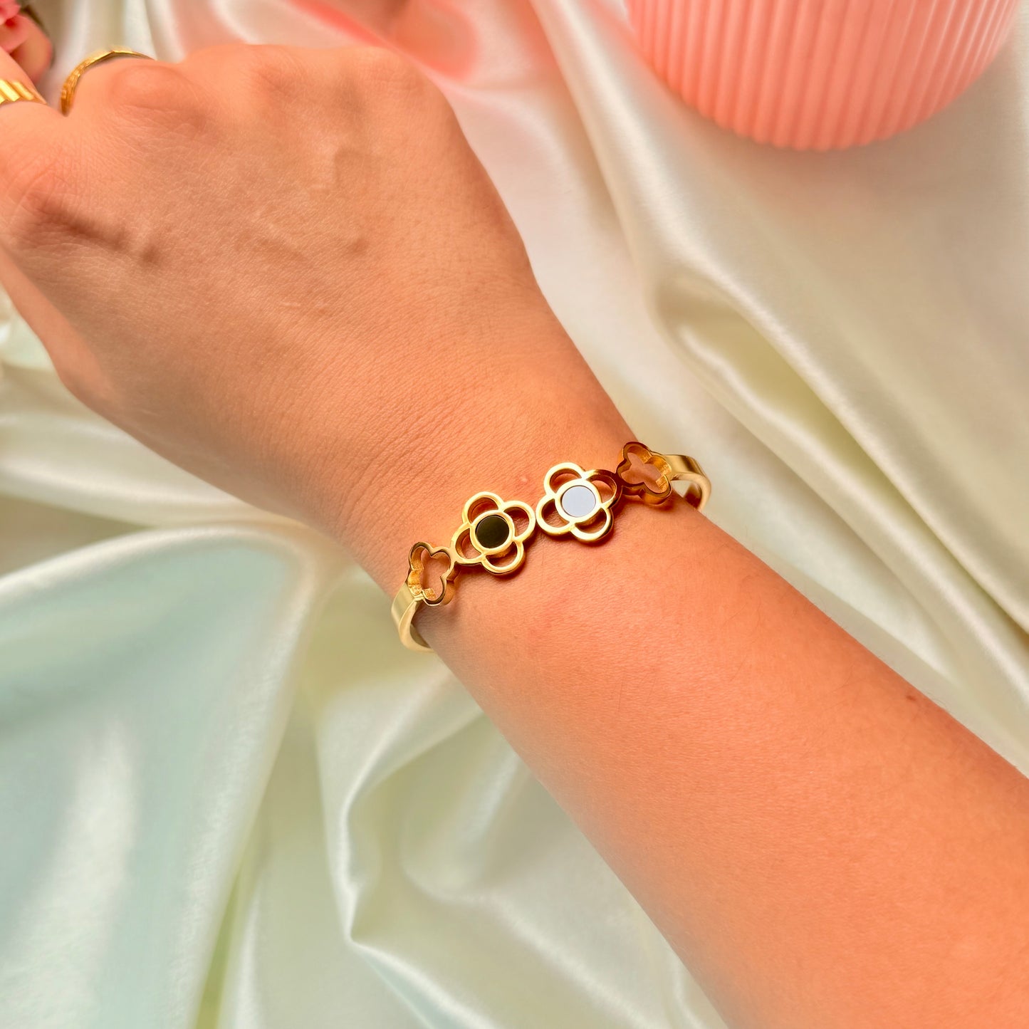 Daisy Bracelet - For Women