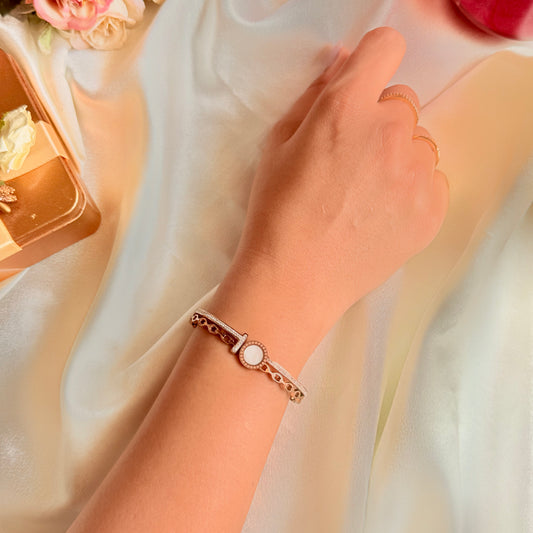 Classy Mother Pearl Bracelet - For Women