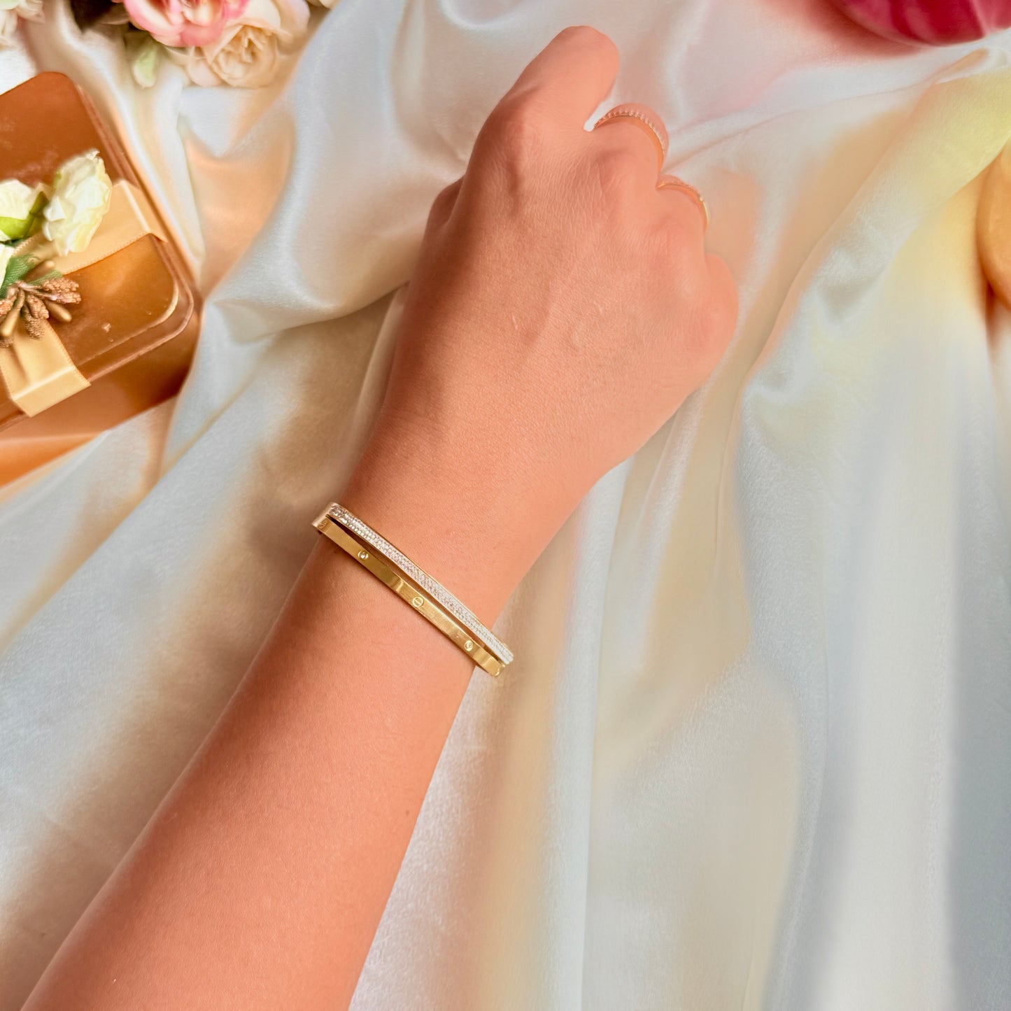 Minimal Studded Cartier - For Women