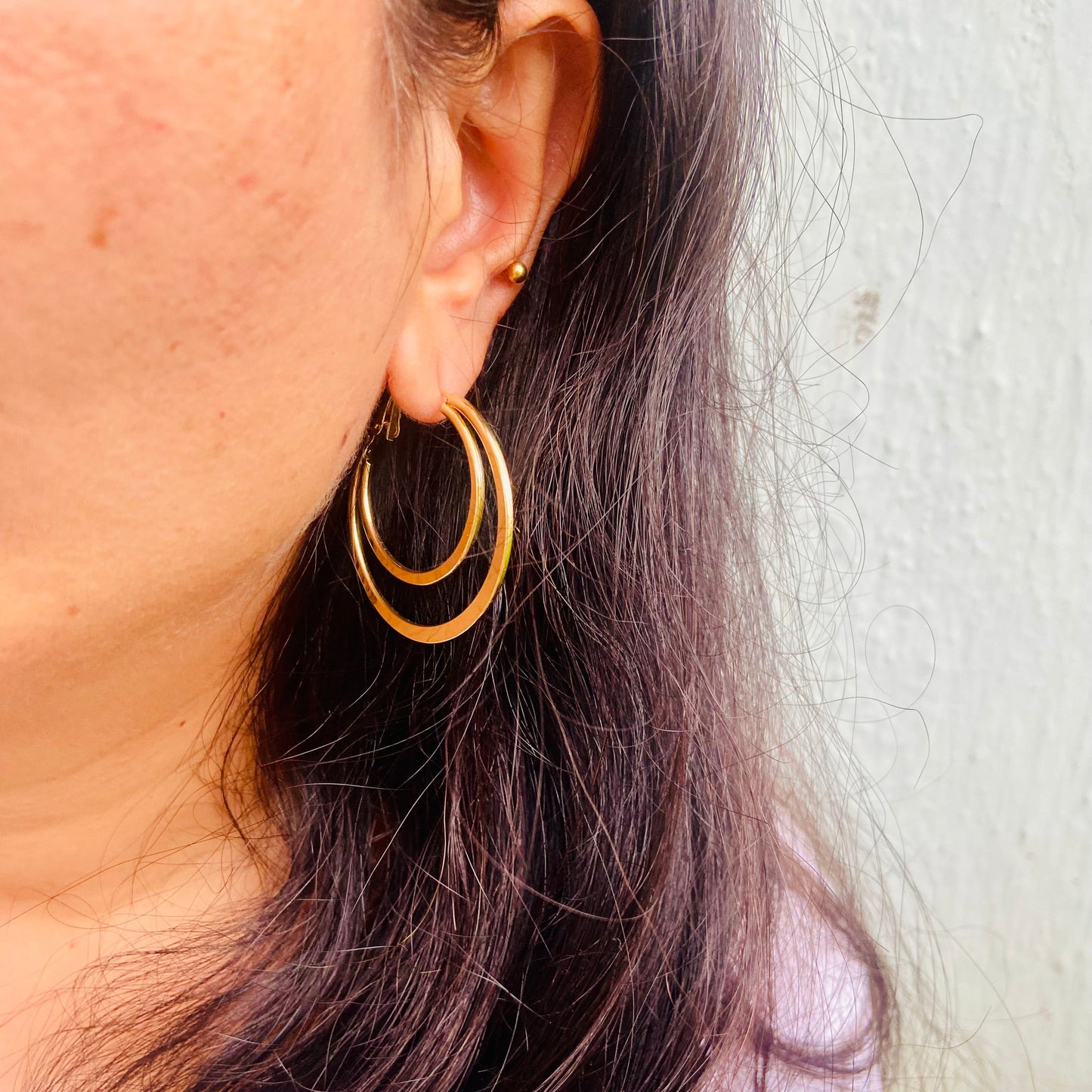 Minimal Double Hoops