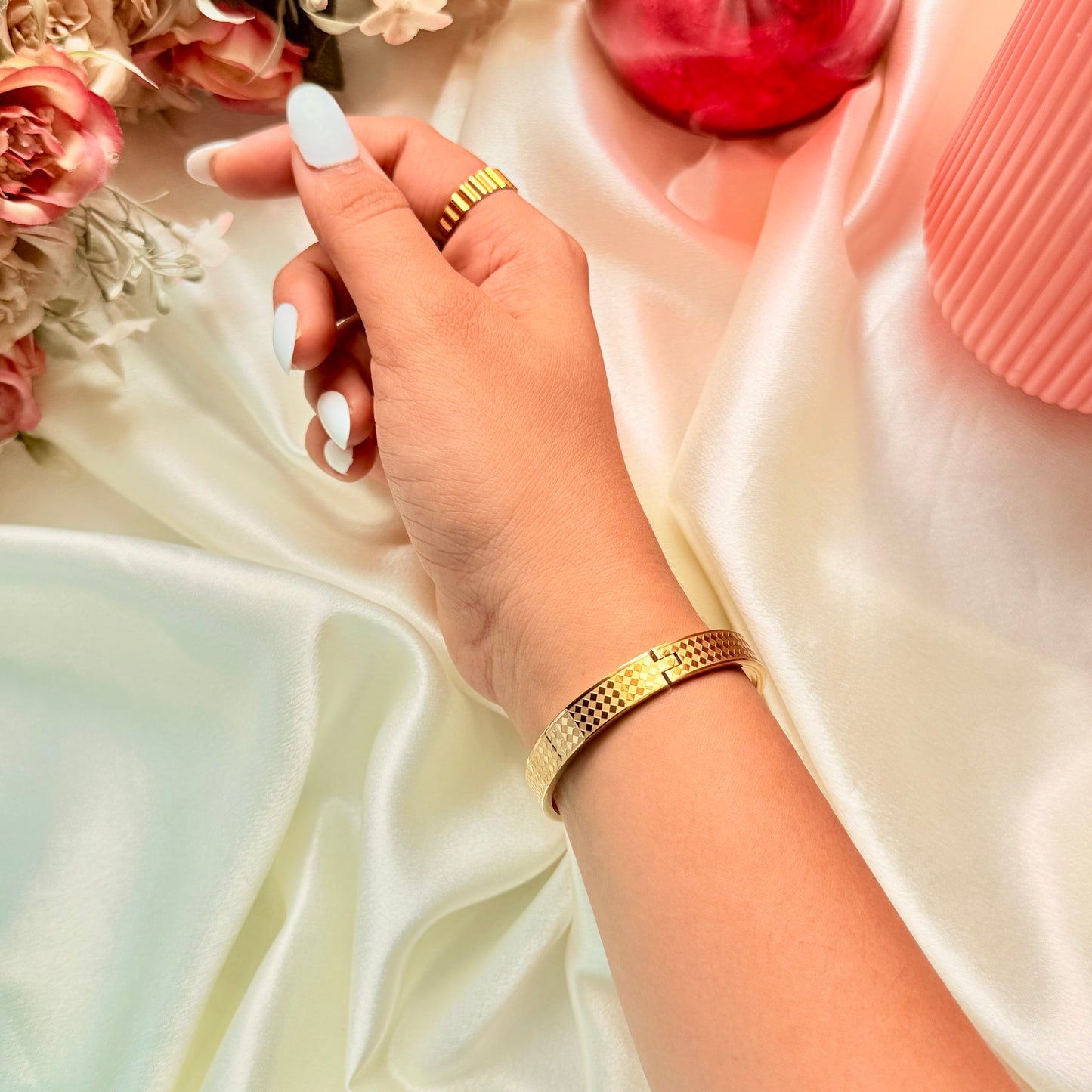 Self Texture Bracelet - For Women