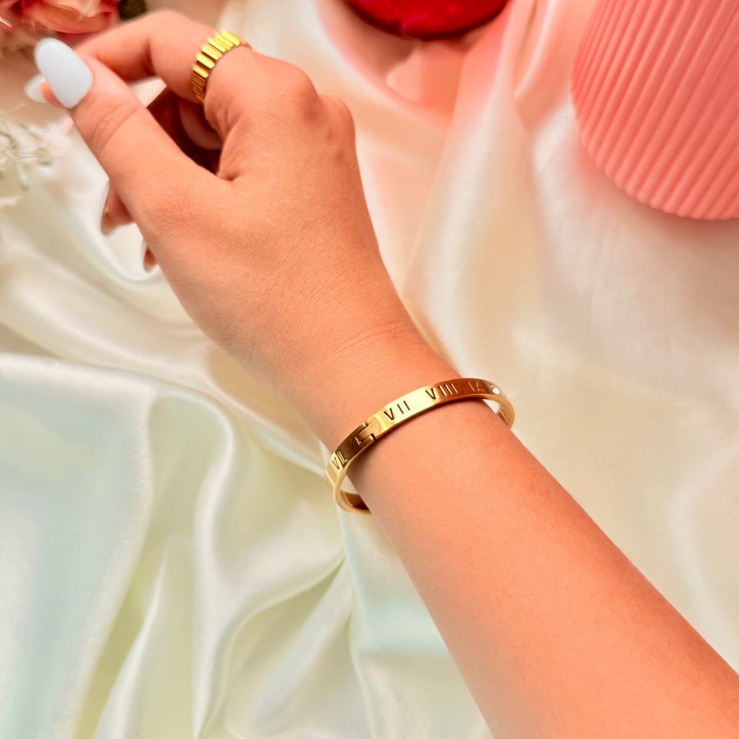 Roman Bracelet - For Women