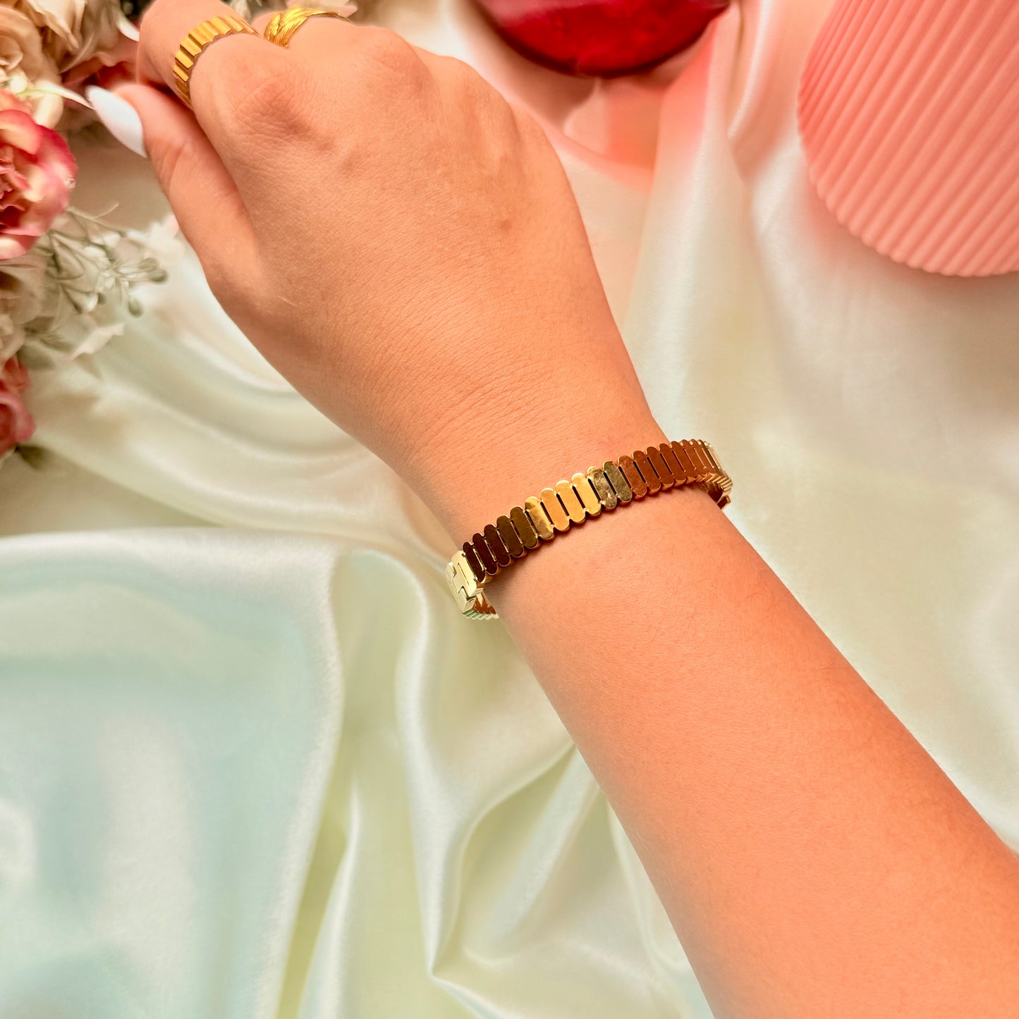 Rihana Bracelet - For Women